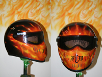 Airbrushhelm Airbrush Design auf  BikerHelm  realflames red